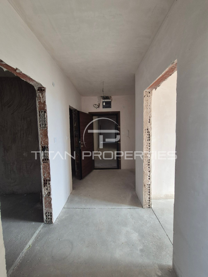En venta  2 dormitorios Plovdiv , Trakiya , 99 metros cuadrados | 97695057 - imagen [8]
