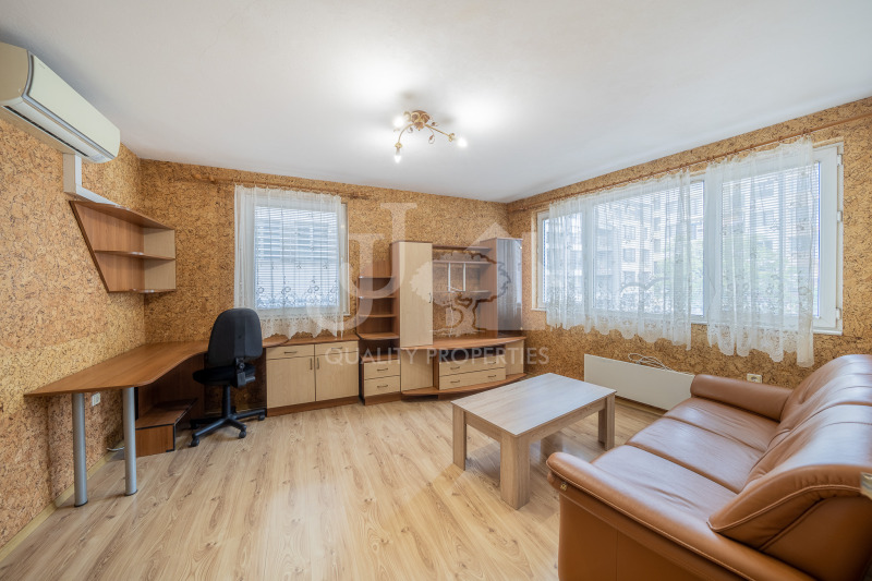 Продава 3-СТАЕН, гр. София, Стрелбище, снимка 4 - Апартаменти - 52375293