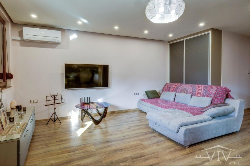 Продава 3-СТАЕН, гр. Варна, Гръцка махала, снимка 2 - Апартаменти - 53034009