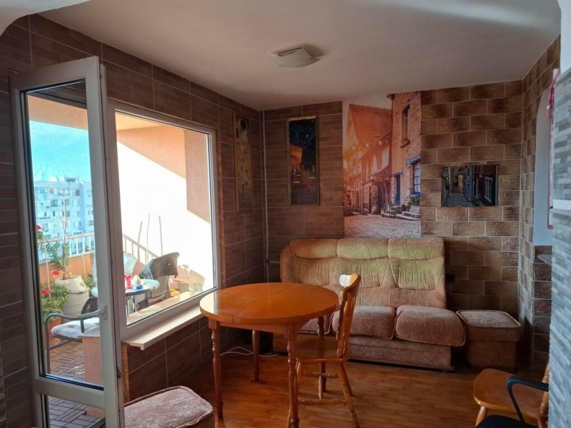 Продава 4-СТАЕН, гр. София, Дружба 2, снимка 2 - Апартаменти - 53243537