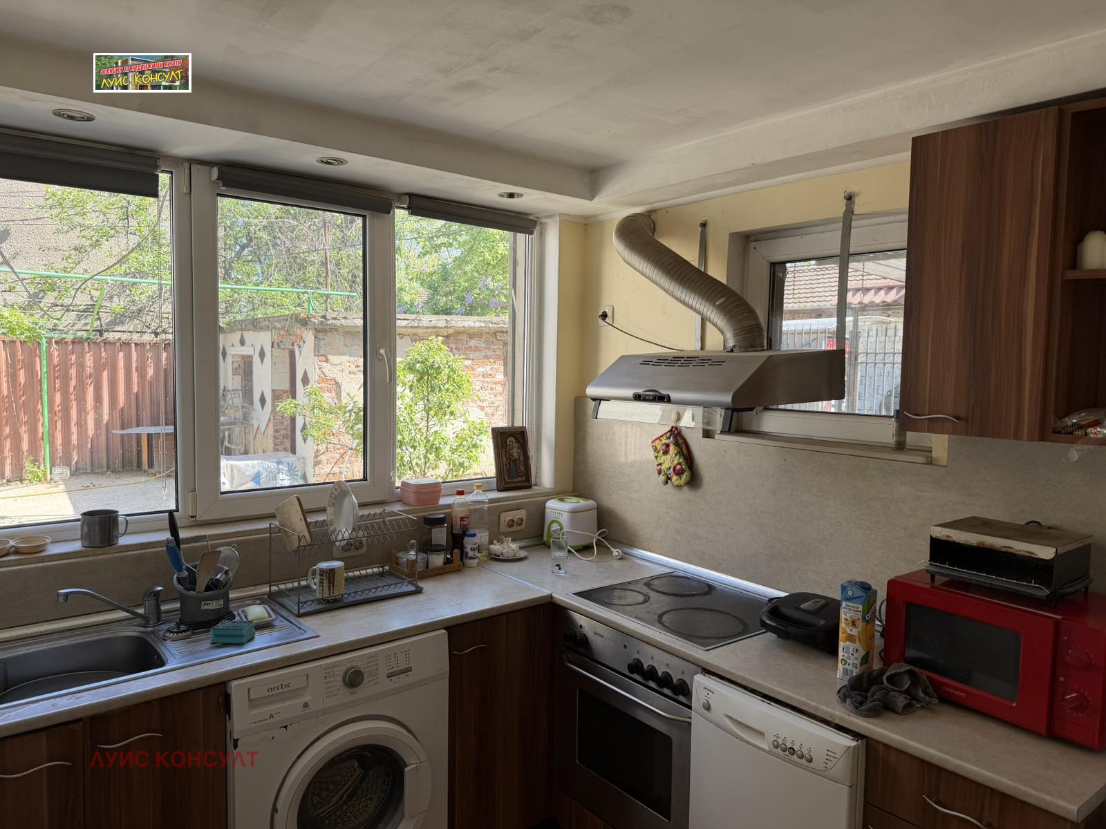 Продава КЪЩА, гр. Монтана, Широк център, снимка 8 - Къщи - 54466214