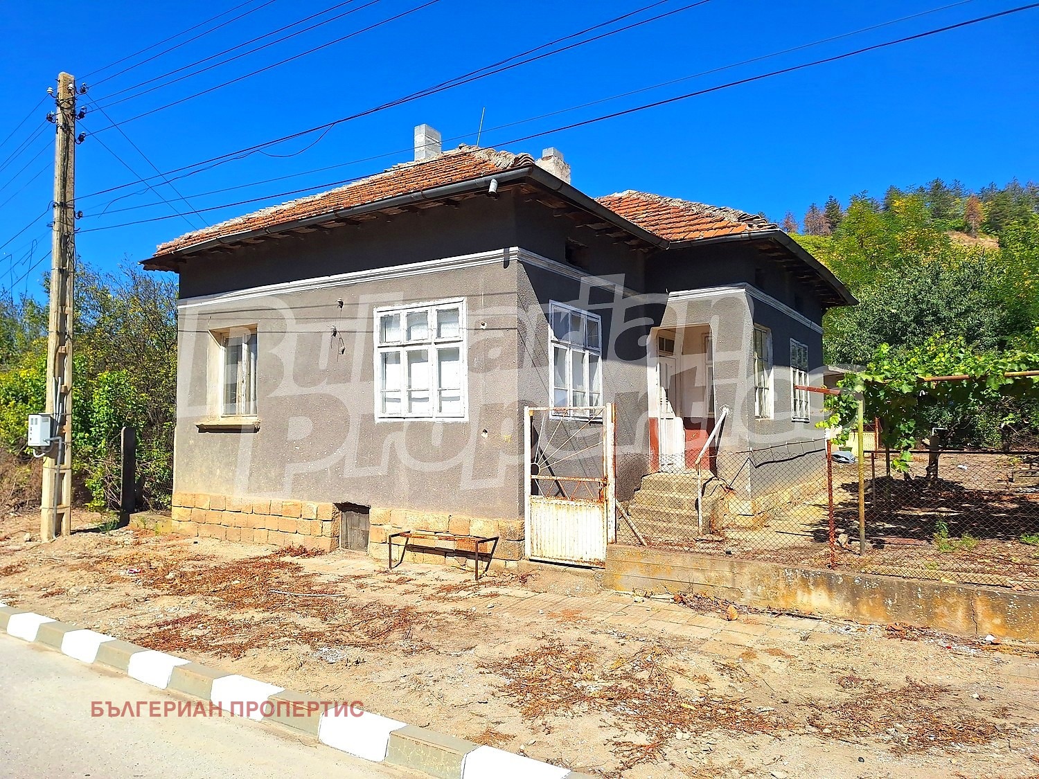Продава КЪЩА, с. Драгомирово, област Велико Търново, снимка 2 - Къщи - 55147614