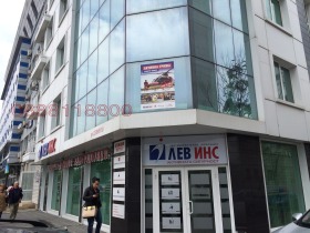 Продажба на офиси в град Варна — страница 6 - изображение 2 