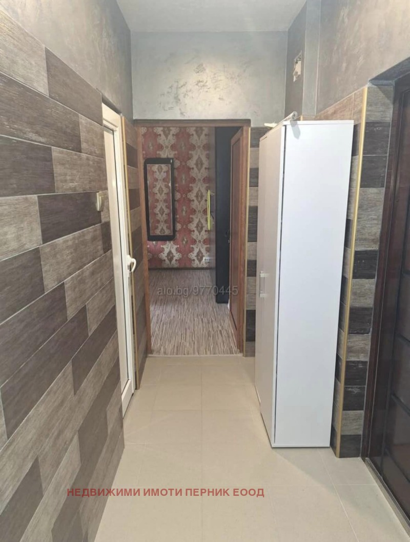 Na prodej  1 ložnice Pernik , Iztok , 61 m2 | 58784056