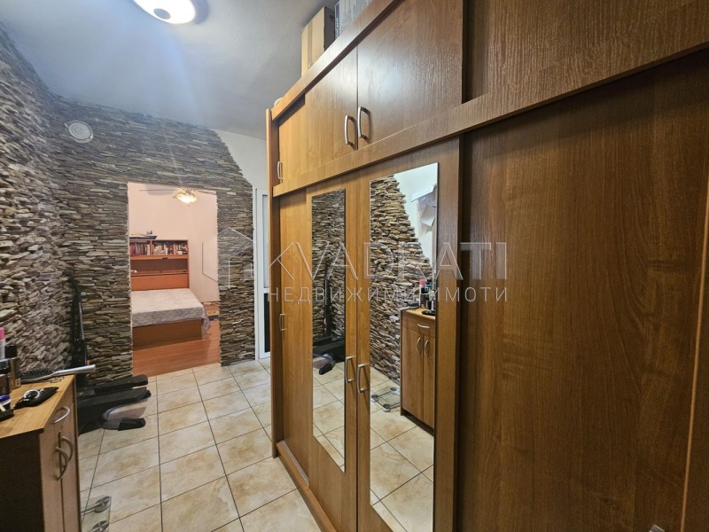 Продава  2-стаен град Пловдив , Изгрев , 47 кв.м | 73875076 - изображение [7]