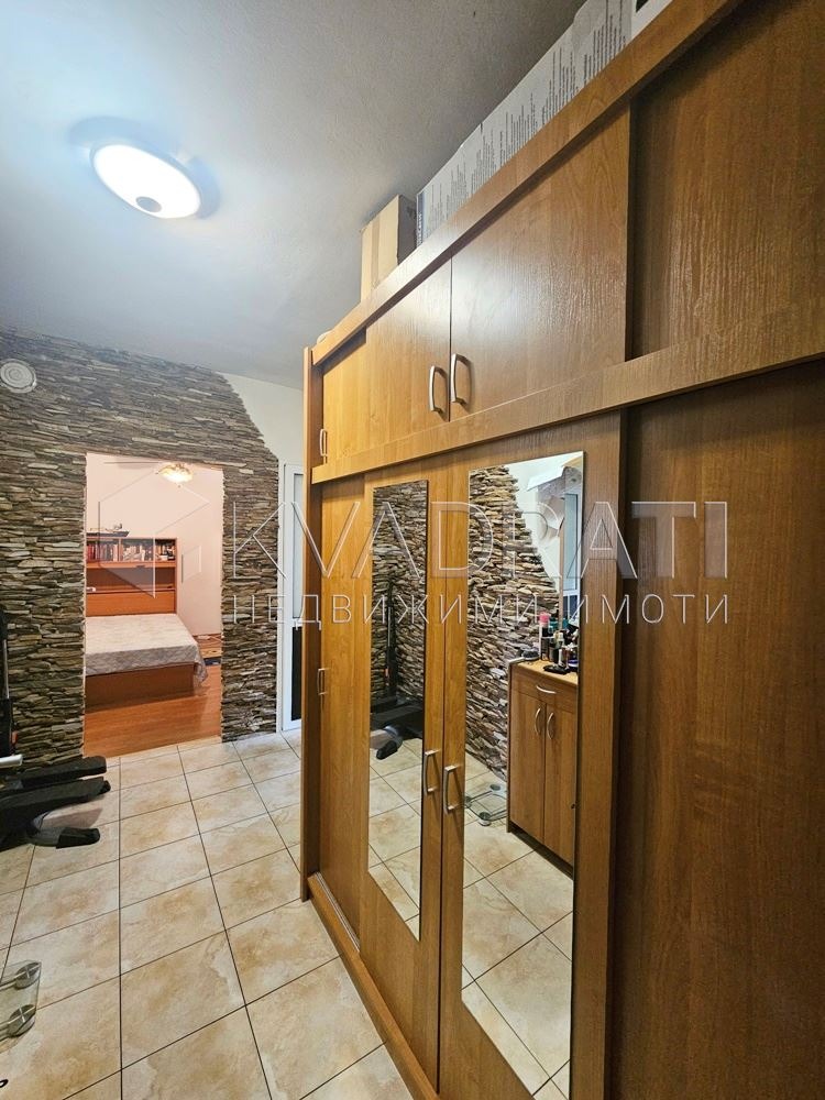 Продава  2-стаен град Пловдив , Изгрев , 47 кв.м | 73875076 - изображение [5]