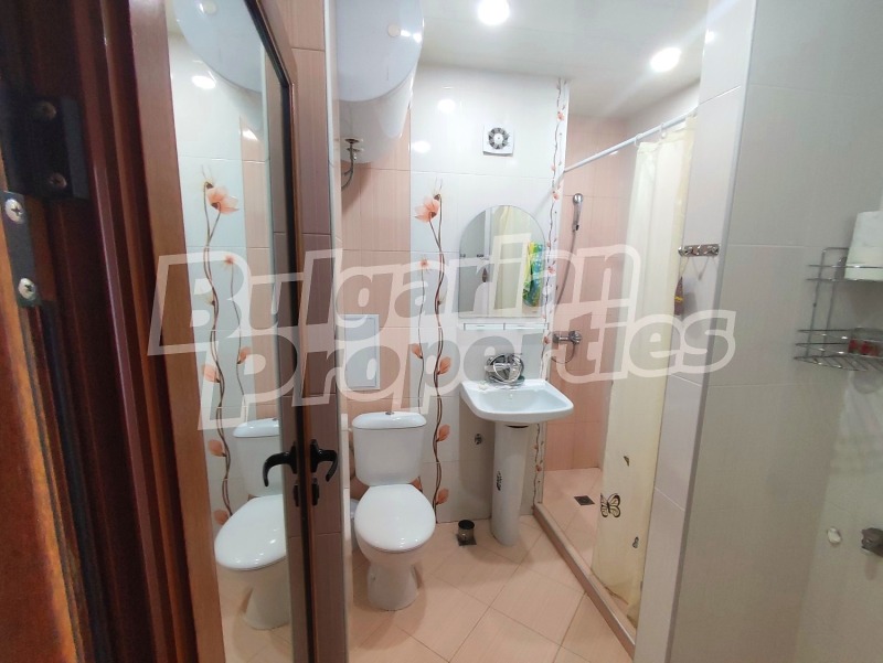 Продава 2-СТАЕН, гр. Шумен, Център, снимка 8 - Апартаменти - 53096985