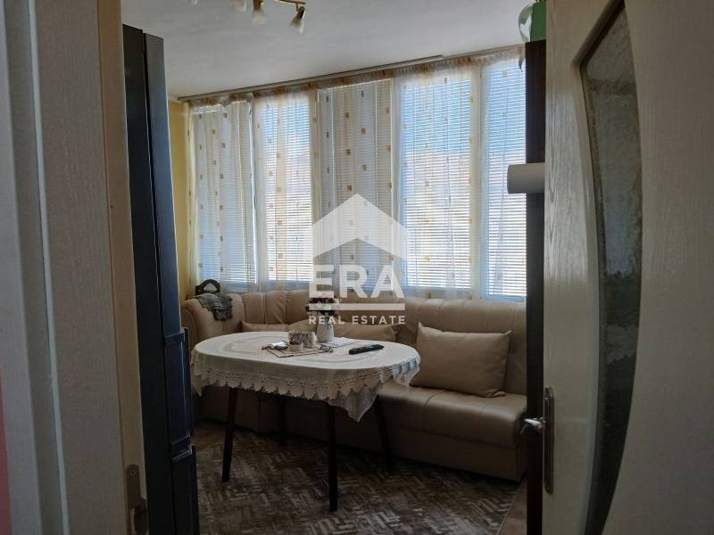 Продава 2-СТАЕН, гр. Ямбол, Васил Левски, снимка 13 - Апартаменти - 53492930