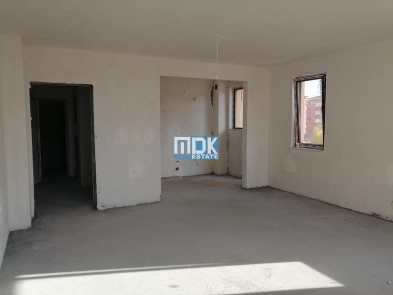 For Sale  2 bedroom Plovdiv , Ostromila , 120 sq.m | 82648607 - image [3]