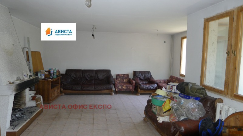 Продава  4-стаен, град София, Иван Вазов •  360 000 EUR • ID 68679136 — holmes.bg - [1] 