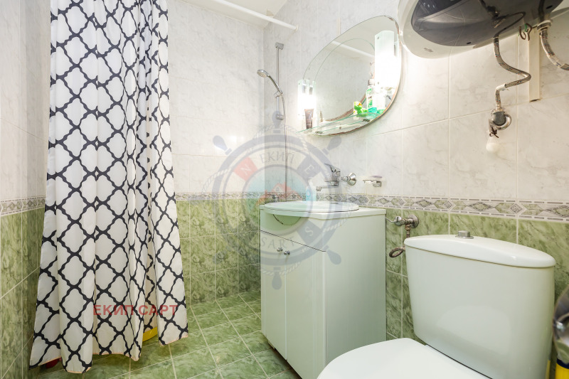 Продава  4-стаен град Варна , Базар Левски , 120 кв.м | 23712468 - изображение [15]