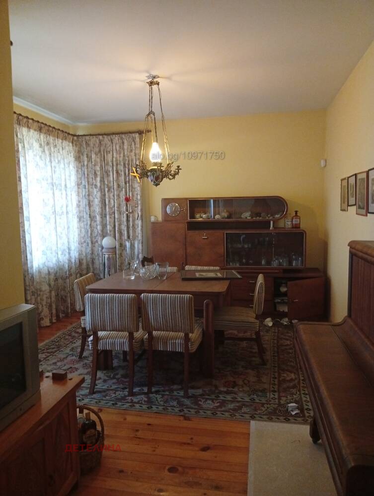 Продава КЪЩА, гр. София, м-т Гърдова глава, снимка 13 - Къщи - 53940910