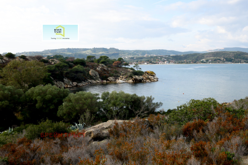 Продава ПАРЦЕЛ, Извън страната, област Извън страната