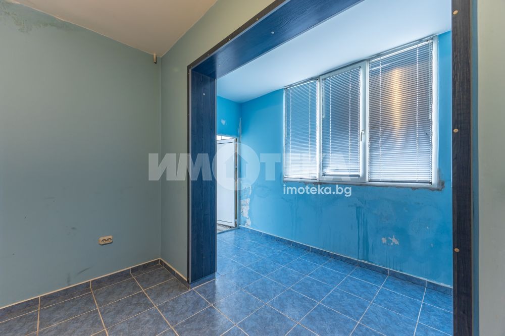 Продава 2-СТАЕН, гр. Варна, ЖП Гара, снимка 16 - Апартаменти - 54330463