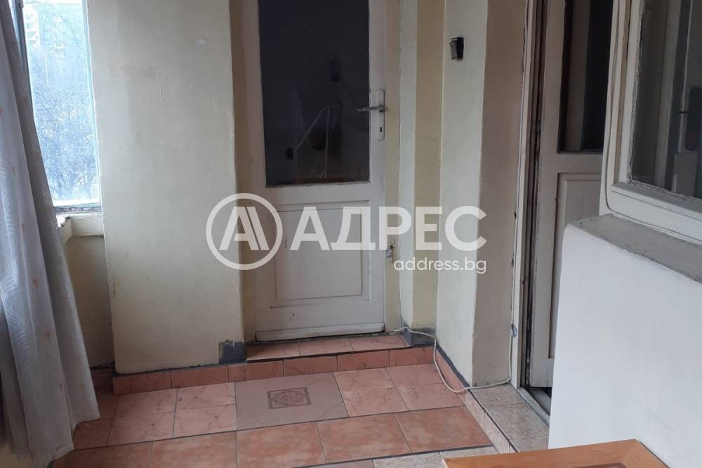 Продава ЕТАЖ ОТ КЪЩА, гр. Пловдив, Мараша, снимка 6 - Етаж от къща - 55568459