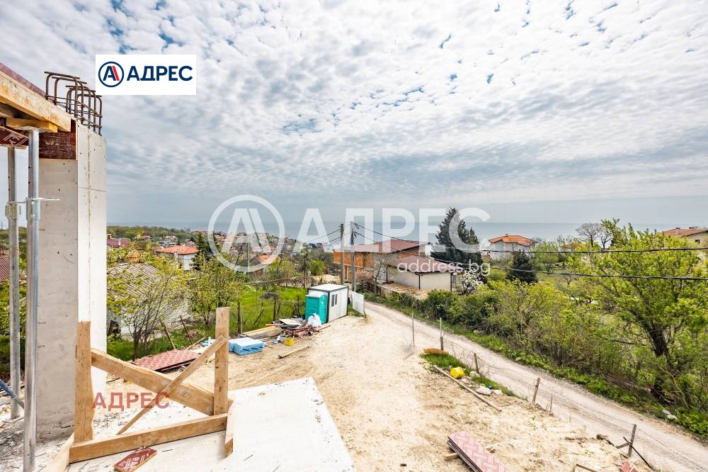 Продава КЪЩА, гр. Варна, м-т Манастирски рид