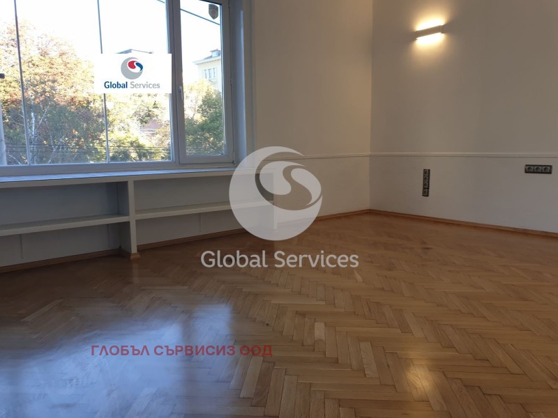 Продава 4-СТАЕН в град София, Център - 200 кв.м / 999 000 € » 1 953 874.17 лв., ГЛОБЪЛ СЪРВИСИЗ ООД