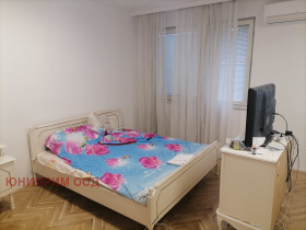 3 bedroom Lozenets, Sofia 6