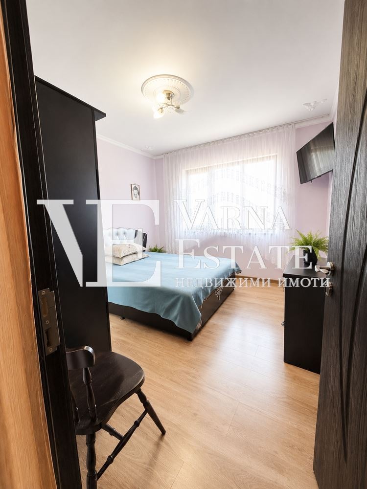 Продава 3-СТАЕН, гр. Варна, Автогара, снимка 2 - Апартаменти - 55802469
