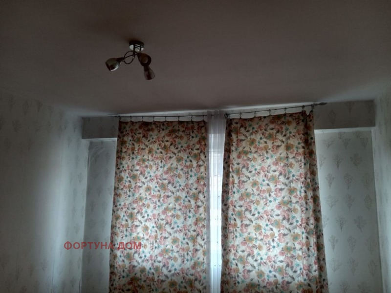 На продаж  3 кімнатна Благоевград , Широк център , 80 кв.м | 45362978 - зображення [8]