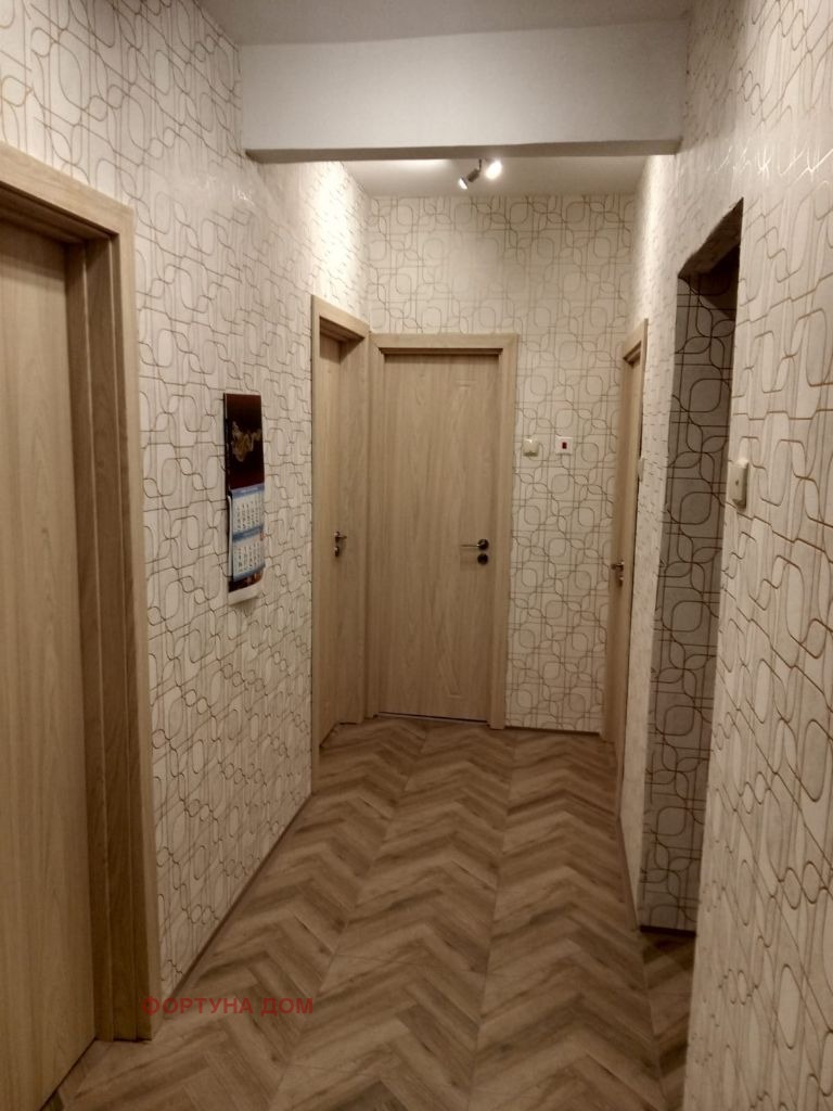На продаж  3 кімнатна Благоевград , Широк център , 80 кв.м | 45362978 - зображення [13]