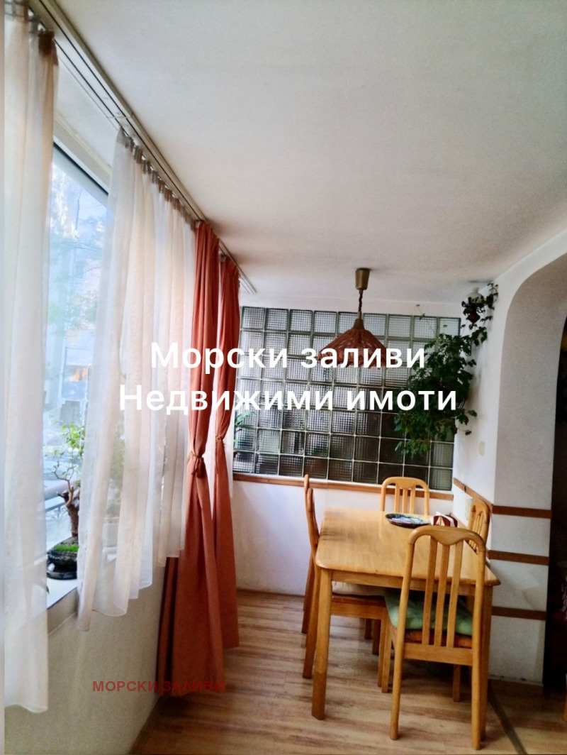 Продава МНОГОСТАЕН, гр. Бургас, Възраждане, снимка 5 - Aпартаменти - 47606958