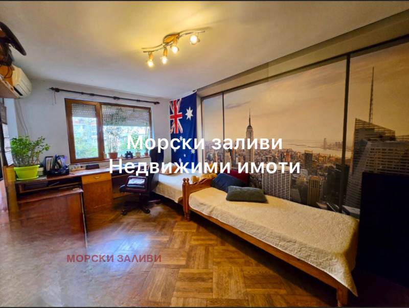 Продава МНОГОСТАЕН, гр. Бургас, Възраждане, снимка 3 - Aпартаменти - 47606958