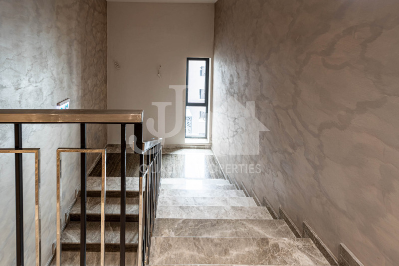 Продава МНОГОСТАЕН, гр. София, Дианабад, снимка 14 - Апартаменти - 52233276