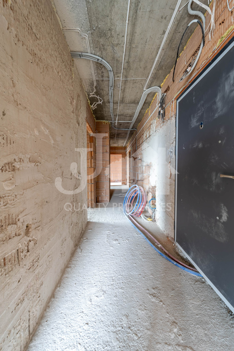 Продава МНОГОСТАЕН, гр. София, Дианабад, снимка 9 - Апартаменти - 52233276