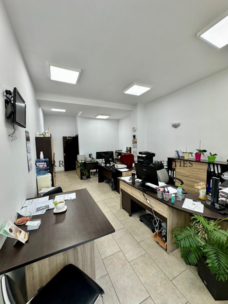 Zu verkaufen  Büro Warna , Zentar , 55 qm | 32575388