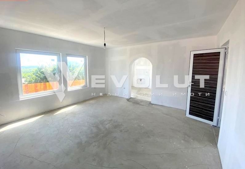 Till salu  Hus Varna , Galata , 160 kvm | 79863813 - bild [2]