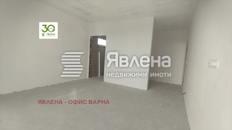 Продава КЪЩА, гр. Варна, м-т Долна Трака, снимка 12 - Къщи - 47870809