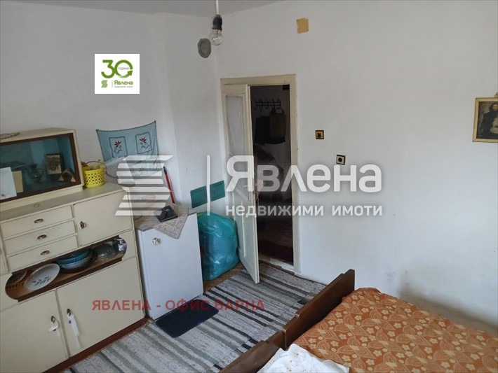 Продава КЪЩА, с. Искър, област Варна, снимка 4 - Къщи - 55684379