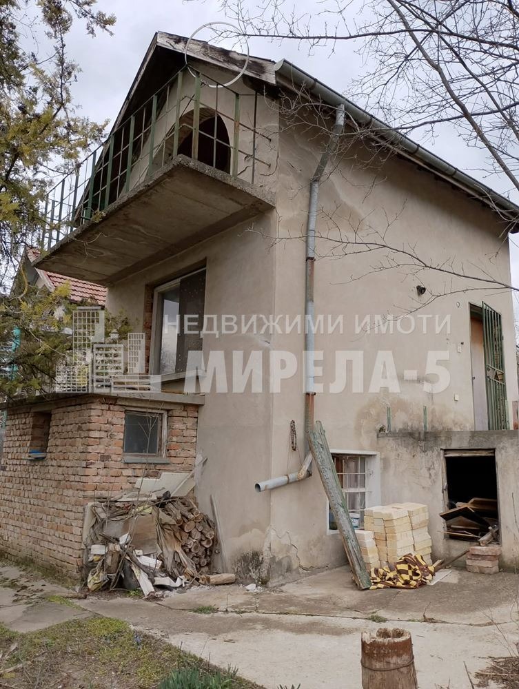 Продава ВИЛА, гр. Русе, област Русе