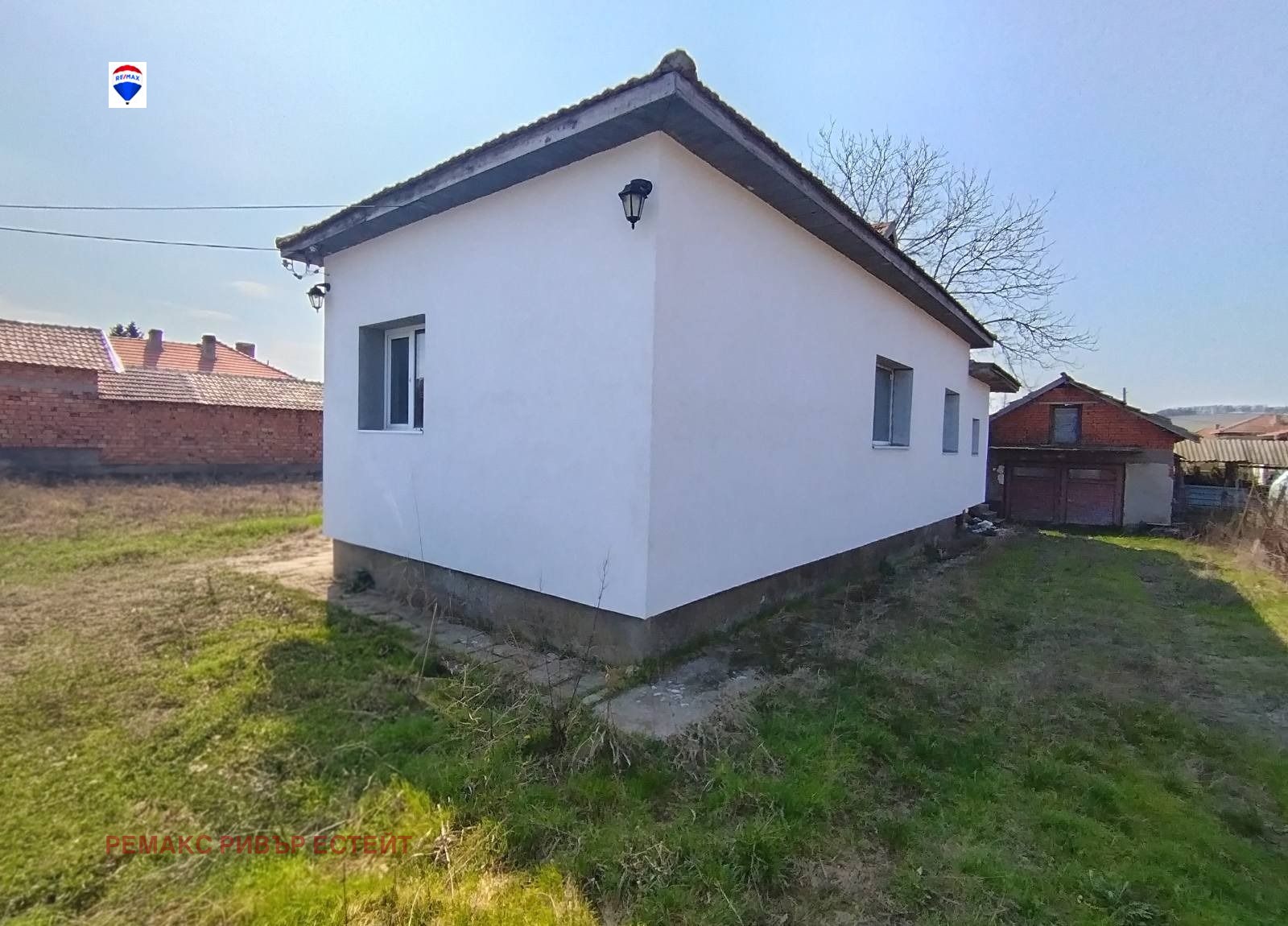 Продава КЪЩА, с. Старо село, област Силистра, снимка 2 - Къщи - 54052009