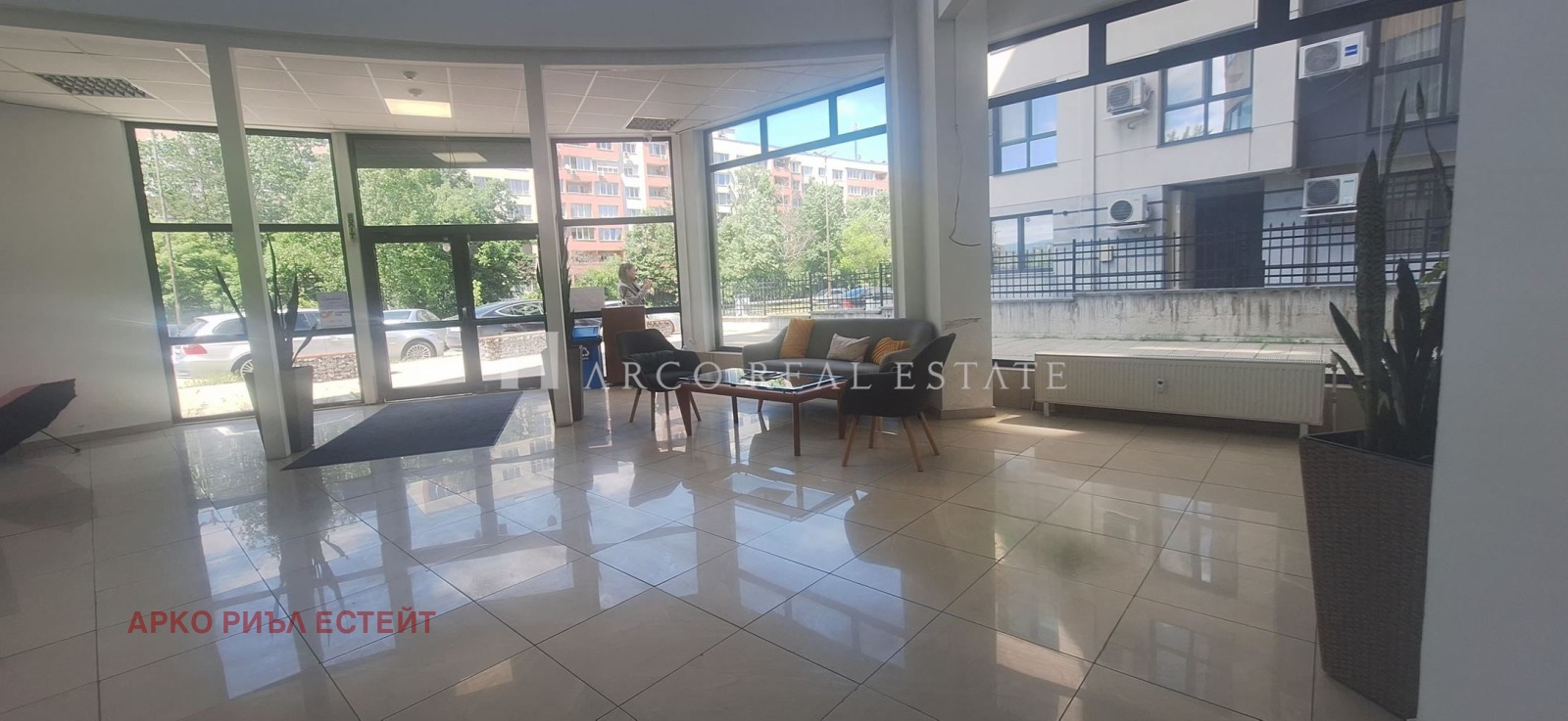 Продава МАГАЗИН, гр. София, Студентски град, снимка 2 - Магазини - 54050259