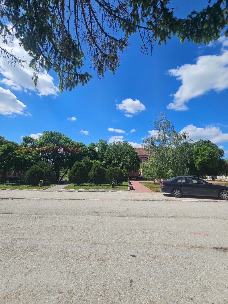 Продава КЪЩА в област Плевен, с. Тотлебен - 140 кв.м / 25 000 € » 48 895.75 лв.
