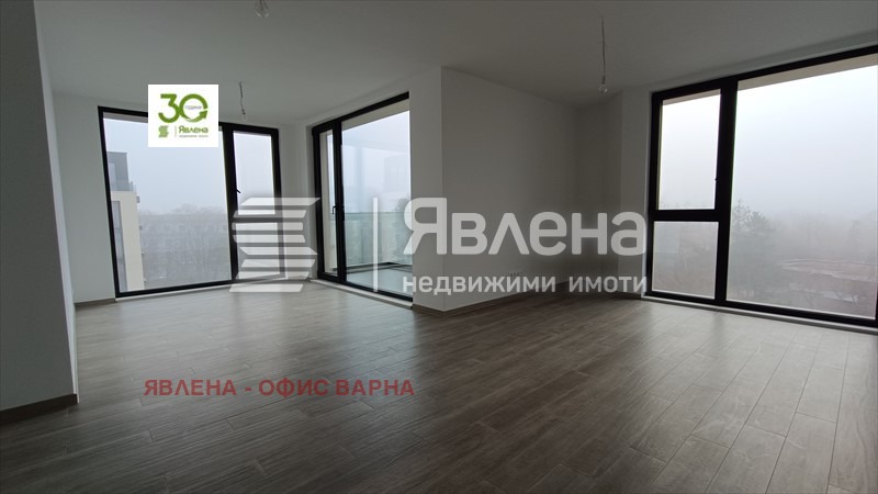 Продава 4-СТАЕН, гр. Варна, к.к. Св.Св. Константин и Елена, снимка 2 - Aпартаменти - 49228251