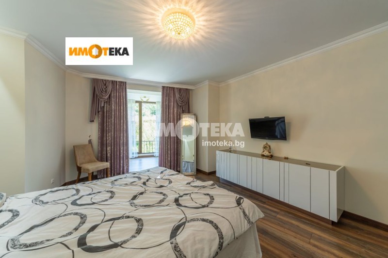 Продава МНОГОСТАЕН, гр. Варна, Бриз, снимка 15 - Aпартаменти - 46629964