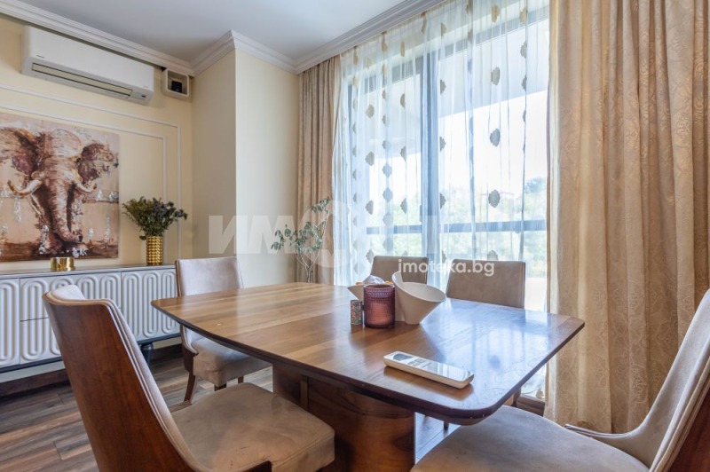 Продава МНОГОСТАЕН, гр. Варна, Бриз, снимка 3 - Апартаменти - 46629964