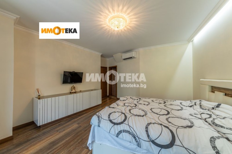 Продава МНОГОСТАЕН, гр. Варна, Бриз, снимка 16 - Aпартаменти - 46629964