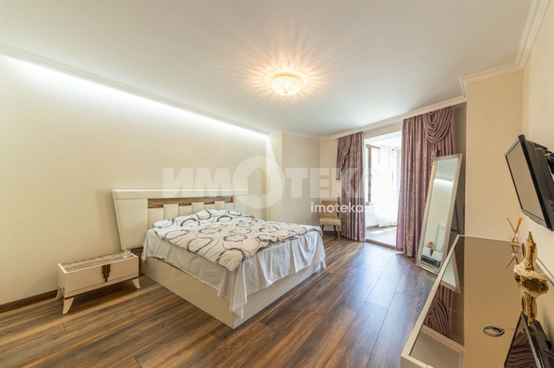 Продава МНОГОСТАЕН, гр. Варна, Бриз, снимка 9 - Апартаменти - 46629964