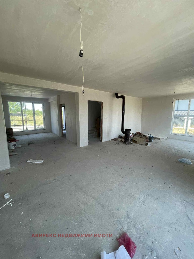 In vendita  Casa regione Plovdiv , Markovo , 320 mq | 61405774 - Immagine [6]