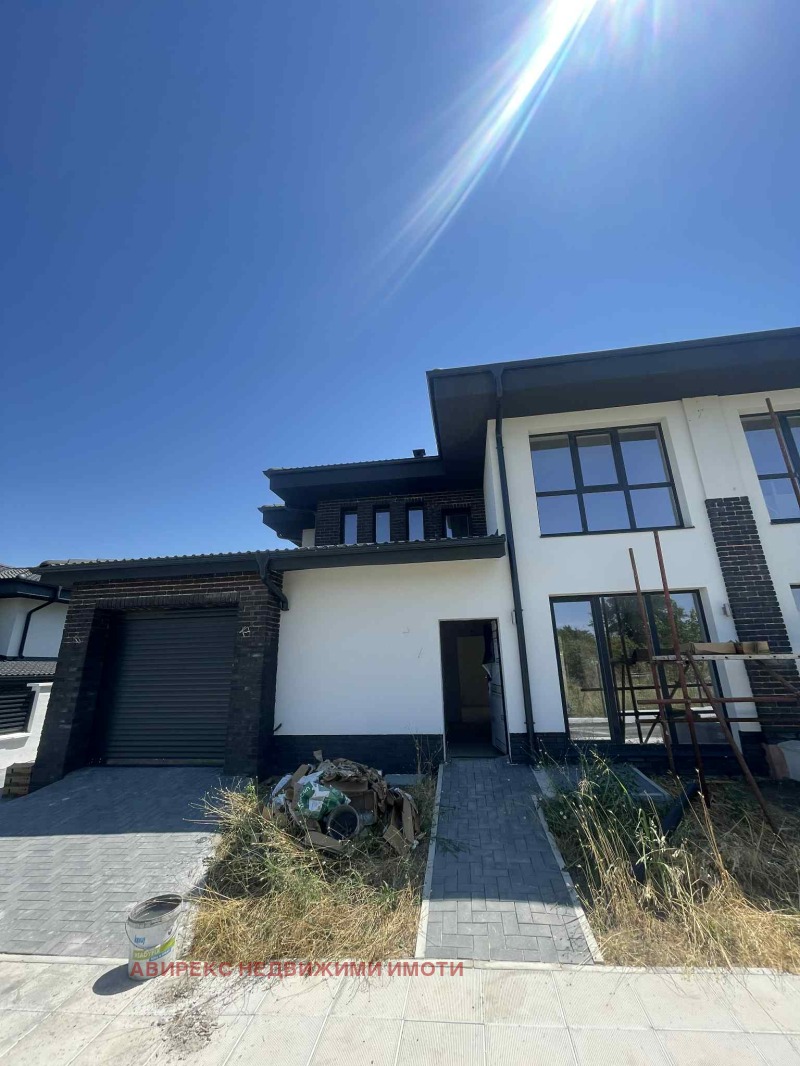 In vendita  Casa regione Plovdiv , Markovo , 320 mq | 61405774 - Immagine [8]