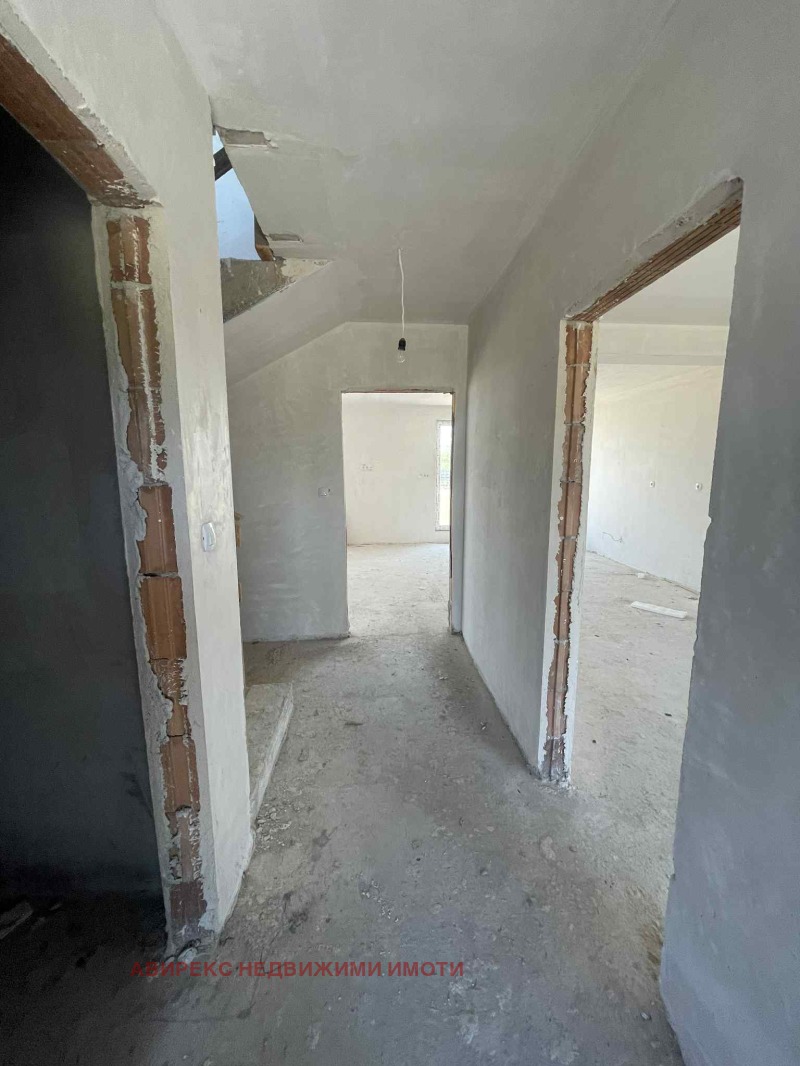 In vendita  Casa regione Plovdiv , Markovo , 320 mq | 61405774 - Immagine [2]