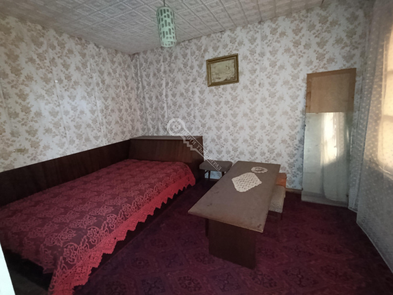 Продава КЪЩА, с. Климентово, област Велико Търново, снимка 7 - Къщи - 52546956