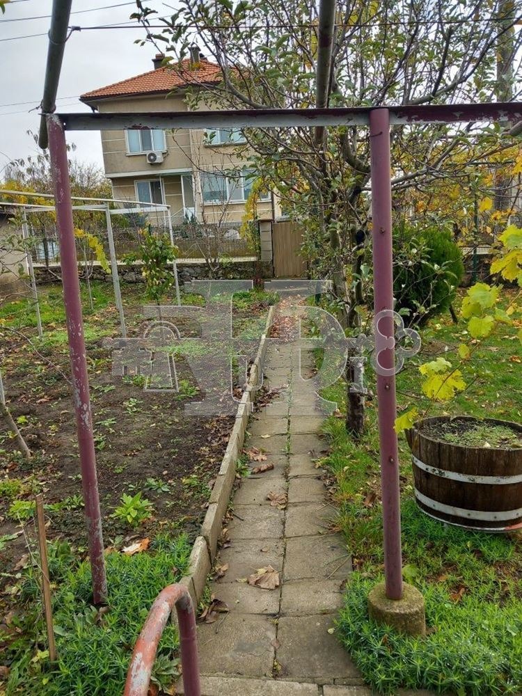 Продава КЪЩА, с. Кардам, област Добрич, снимка 9 - Къщи - 53028900