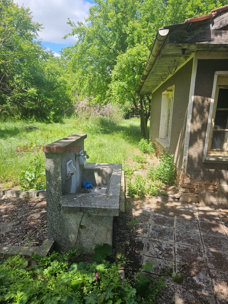 Продава КЪЩА, с. Тотлебен, област Плевен, снимка 7 - Къщи - 53109407