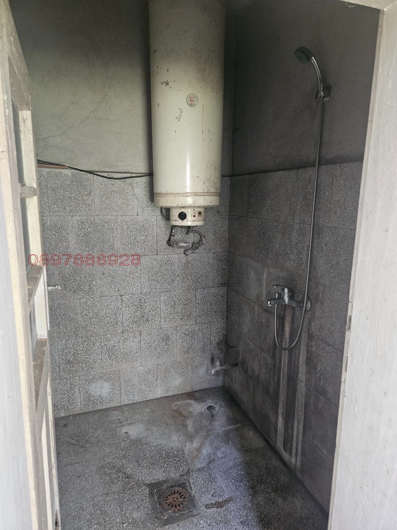 Продава КЪЩА, с. Тотлебен, област Плевен, снимка 16 - Къщи - 53109407