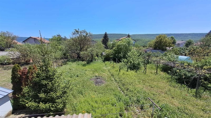 Продава КЪЩА, с. Църква, област Добрич